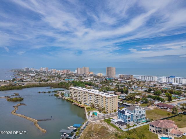 3606 S Peninsula Dr Apt 605, Port Orange, FL 32127