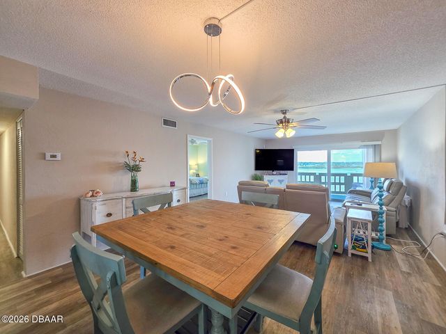 3606 S Peninsula Dr Apt 605, Port Orange, FL 32127