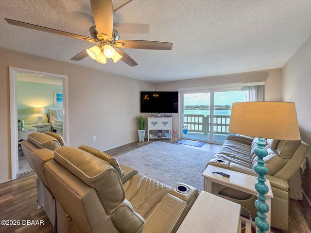 3606 S Peninsula Dr Apt 605, Port Orange, FL 32127