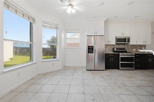 2114 Rustic Ridge Drive, Keller, TX 76248