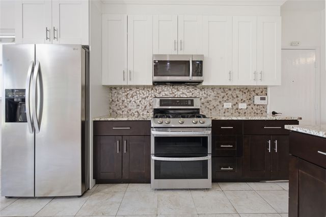 2114 Rustic Ridge Drive, Keller, TX 76248