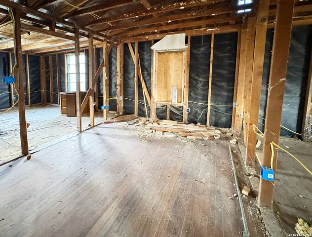 1513 Gibbs, San Antonio, TX 78202