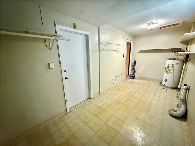 4332 BLONIGEN AVENUE, Orlando, FL 32812