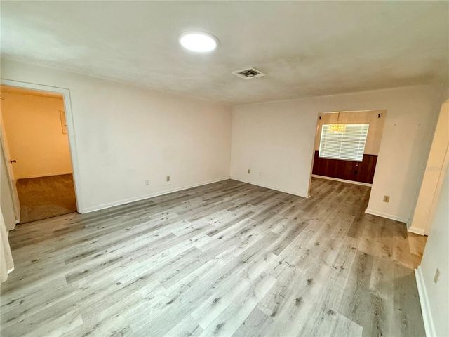 4332 BLONIGEN AVENUE, Orlando, FL 32812
