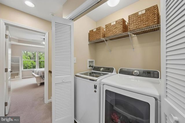 1843 HONEYSUCKLE CT, Downingtown, PA 19335