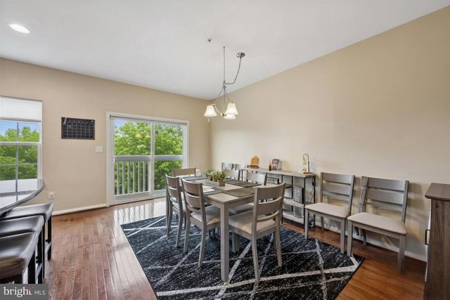 1843 HONEYSUCKLE CT, Downingtown, PA 19335