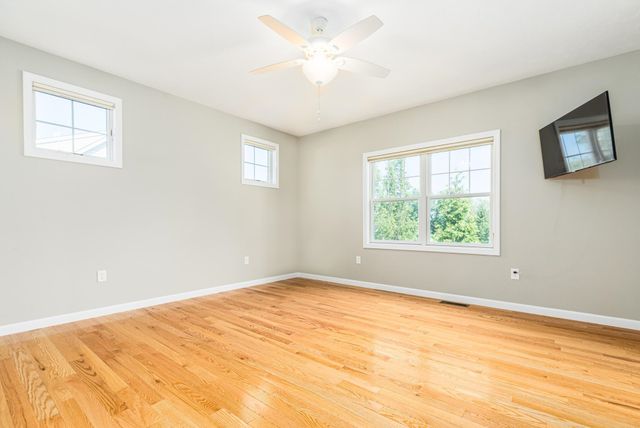 6 Chadwick Circle, Windham, NH 03087