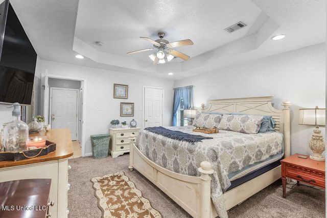 1021 Magnolia Street, Ocean Springs, MS 39564