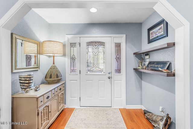 1021 Magnolia Street, Ocean Springs, MS 39564