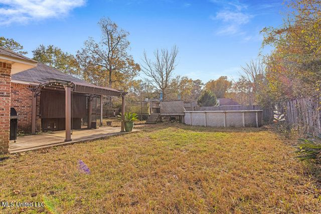 1021 Magnolia Street, Ocean Springs, MS 39564