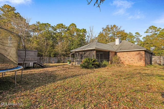 1021 Magnolia Street, Ocean Springs, MS 39564