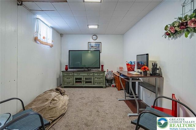 2040 West Allen Street, Allentown City, PA 18104