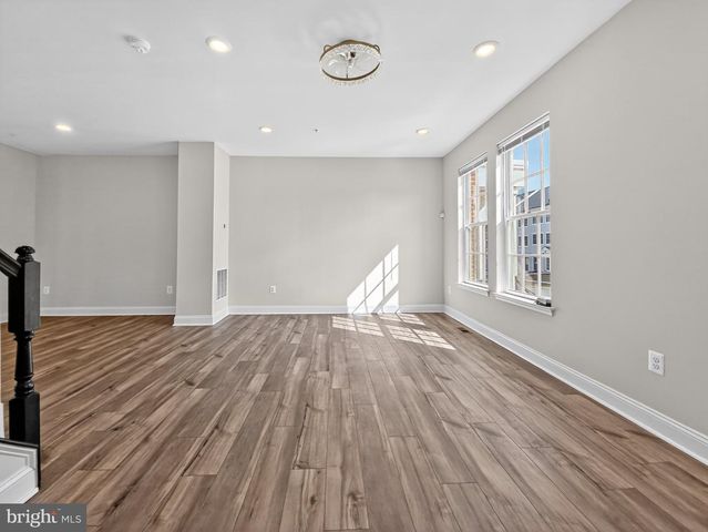 7202 CONLEY ALY, Sykesville, MD 21784