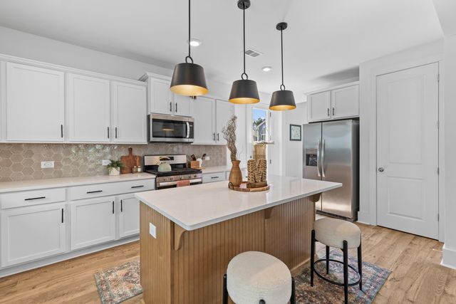 1223 Homecoming Boulevard, Ravenel, SC 29470