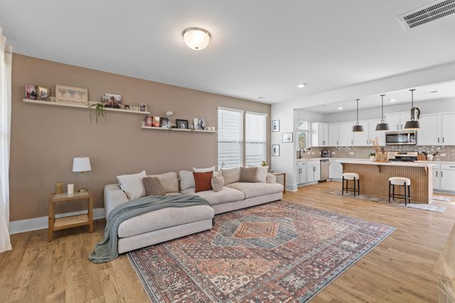 1223 Homecoming Boulevard, Ravenel, SC 29470