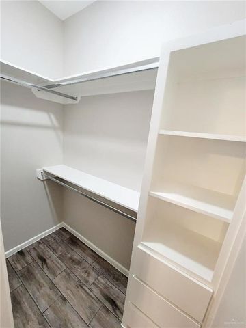 907 E Starr Road D, Mercedes, TX 78570
