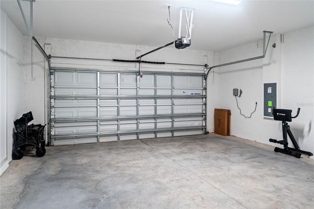 11226 SYCAMORE GLEN LOOP, Thonotosassa, FL 33592