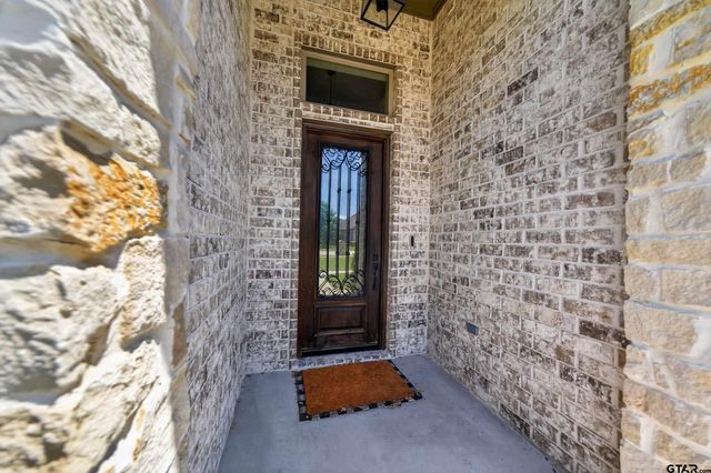 7264 Medio Creek, Tyler, TX 75703