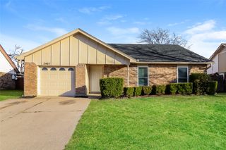 2407 Rock Haven Street, Arlington, TX 76018