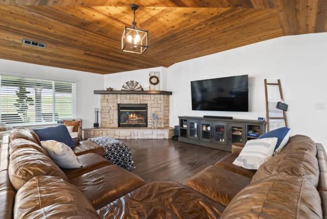 2365 Shaylene Way, Alpine, CA 91901