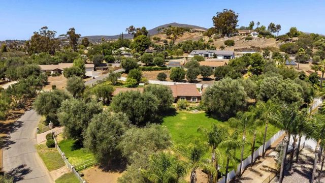2365 Shaylene Way, Alpine, CA 91901
