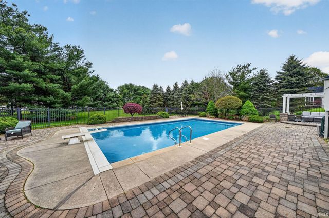 14660 Carrigan Court, Granger, IN 46530
