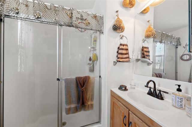 32000 Riverside Dr. J-8, Lake Elsinore, CA 92530