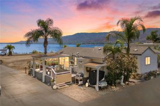 32000 Riverside Dr. J-8, Lake Elsinore, CA 92530