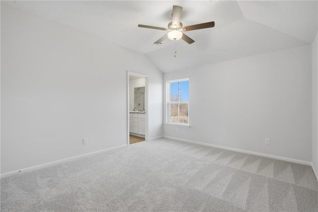 516 SE Nelson Drive, Blue Springs, MO 64014