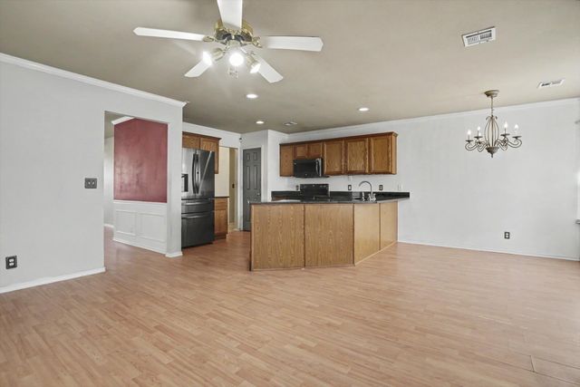 8810 E 95th Street, Tulsa, OK 74133