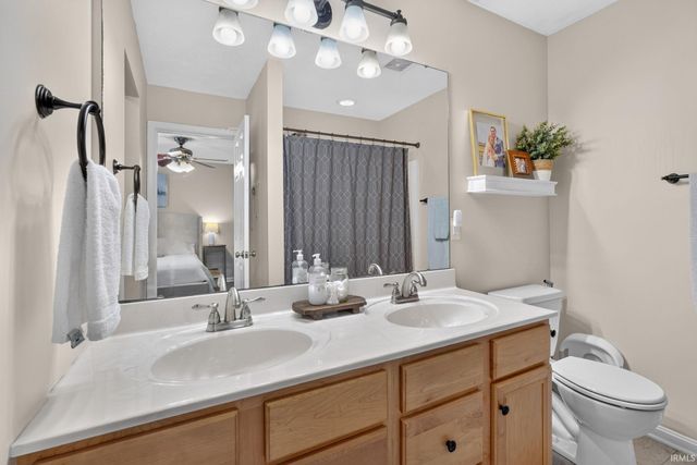 12642 Cold Water Drive, Evansville, IN 47725