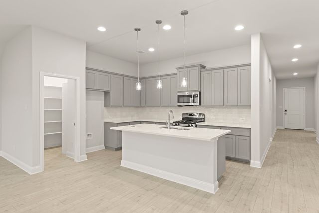 1811 Gleasondale Drive, Forney, TX 75126
