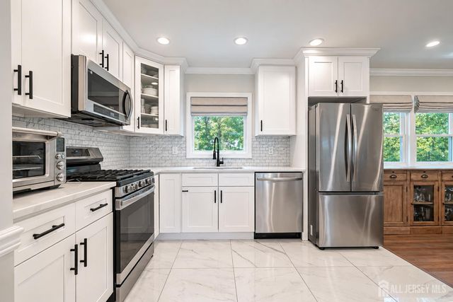 35 Bender Drive, Clifton, NJ 07013