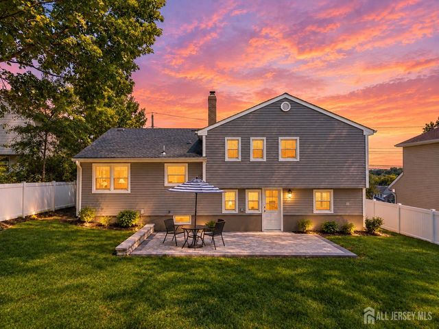 35 Bender Drive, Clifton, NJ 07013