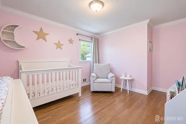 35 Bender Drive, Clifton, NJ 07013