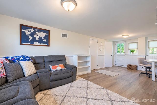 35 Bender Drive, Clifton, NJ 07013