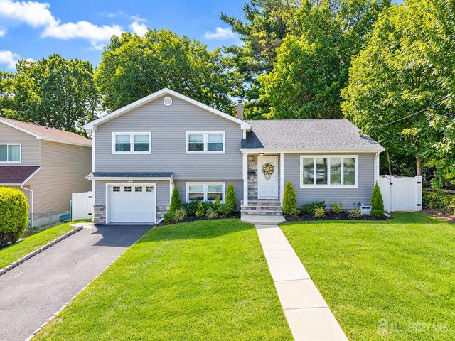 35 Bender Drive, Clifton, NJ 07013