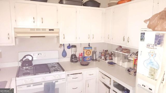 3095 Fern Valley Drive SW, Marietta, GA 30008