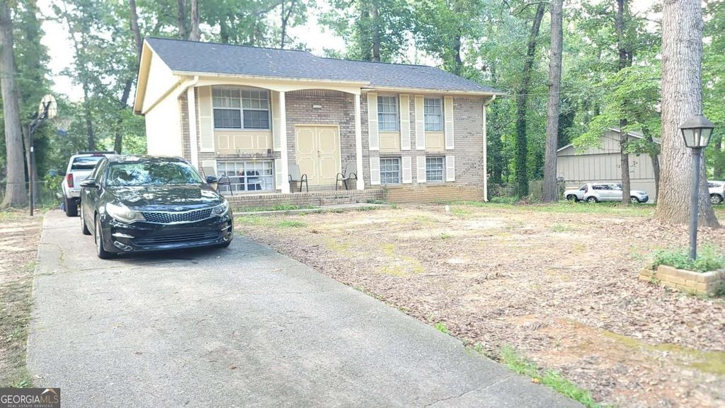 3095 Fern Valley Drive SW, Marietta, GA 30008