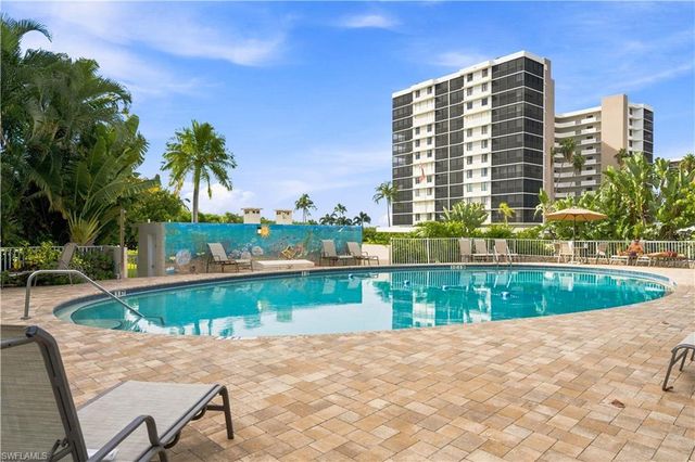5 Bluebill AVE 702 + 802, Naples, FL 34108
