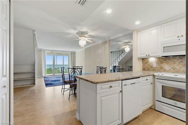 5 Bluebill AVE 702 + 802, Naples, FL 34108