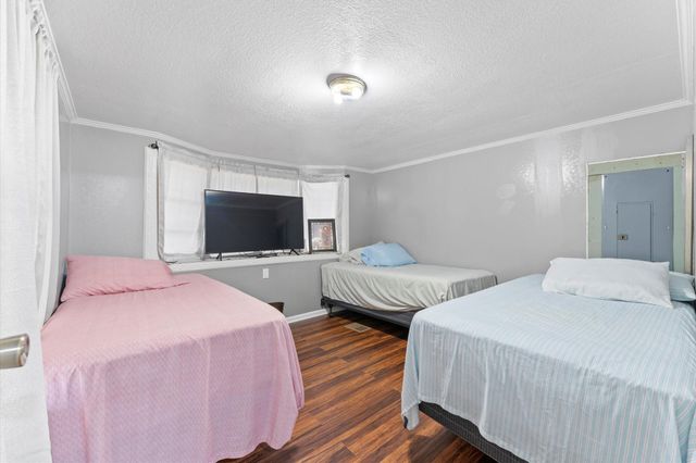 2504 Oak Ridge, Willis, TX 77378