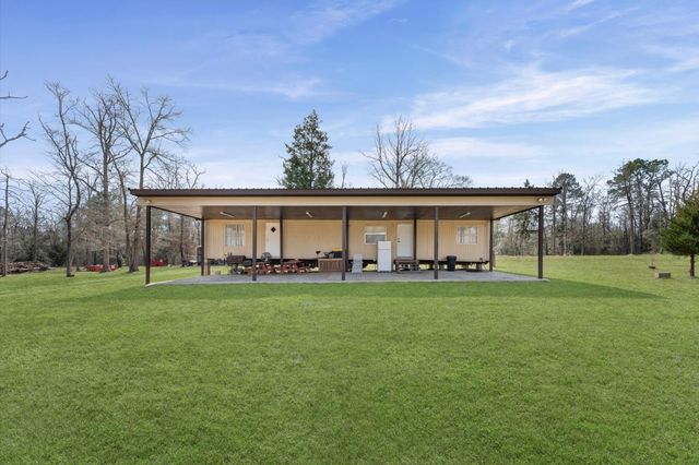 2504 Oak Ridge, Willis, TX 77378