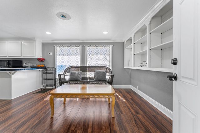 2504 Oak Ridge, Willis, TX 77378