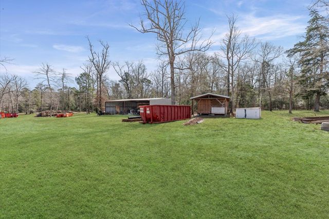 2504 Oak Ridge, Willis, TX 77378