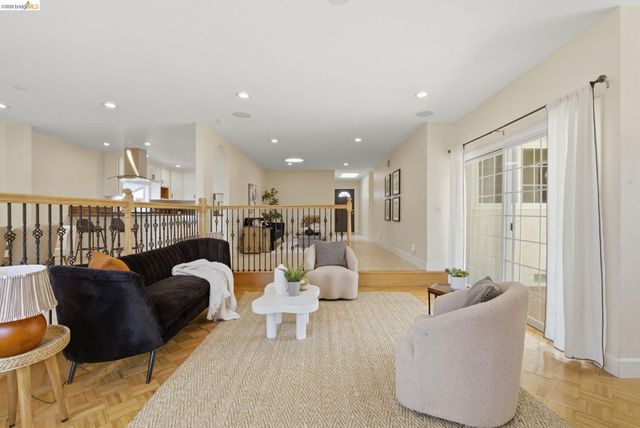 48423 Spokane Pl, Fremont, CA 94539