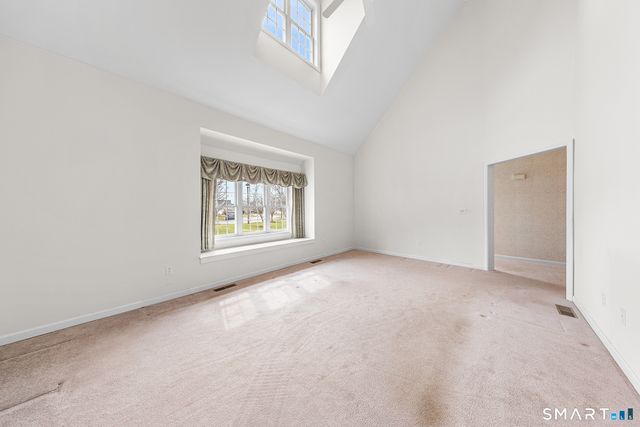 177 Thistle Pond Drive 177, Bloomfield, CT 06002