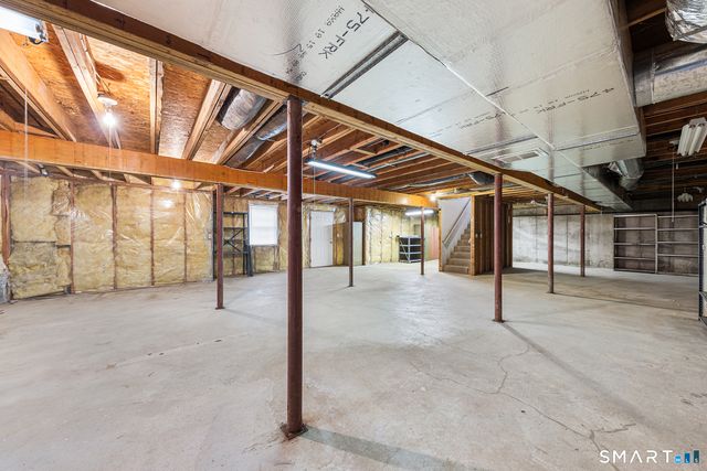 177 Thistle Pond Drive 177, Bloomfield, CT 06002