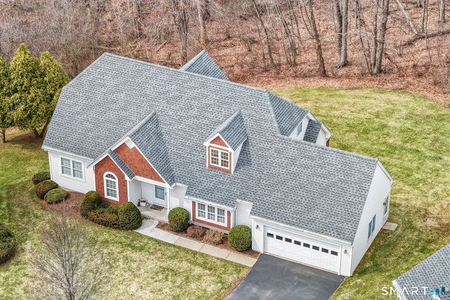 177 Thistle Pond Drive 177, Bloomfield, CT 06002