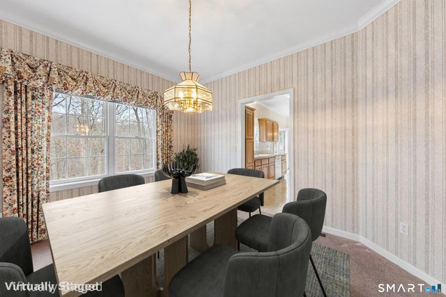 177 Thistle Pond Drive 177, Bloomfield, CT 06002